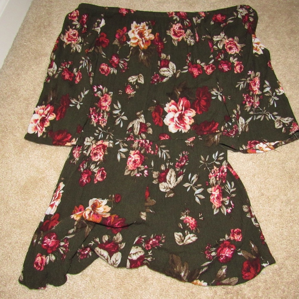 Off The Shoulder Floral Romper